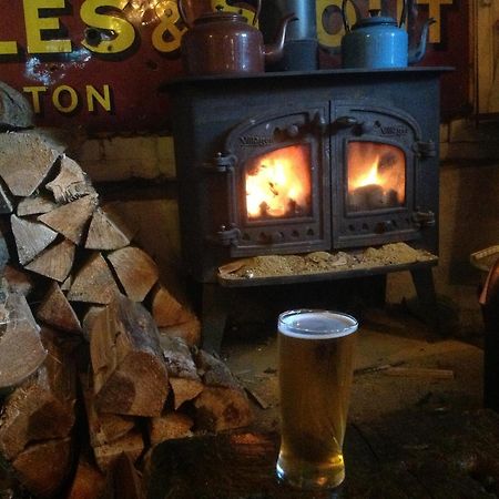 The Nags Head Inn Abercych Luaran gambar